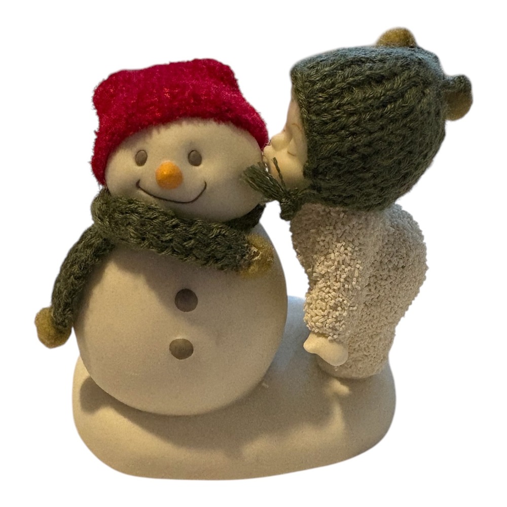Snowman Figurine‎ Boy Kissing Winter Holiday Decor Christmas Decoration